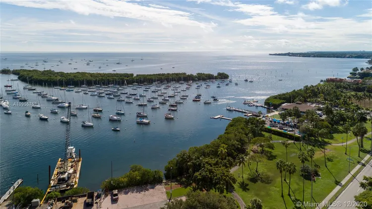 Grove Towers #P1-E image #28