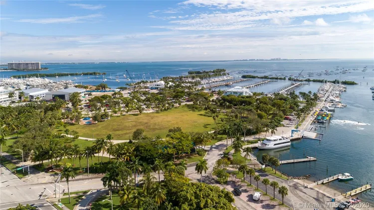 Grove Towers #P1-E image #29