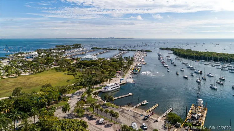 Grove Towers #P1-E image #30