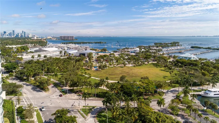 Grove Towers #P1-E image #33