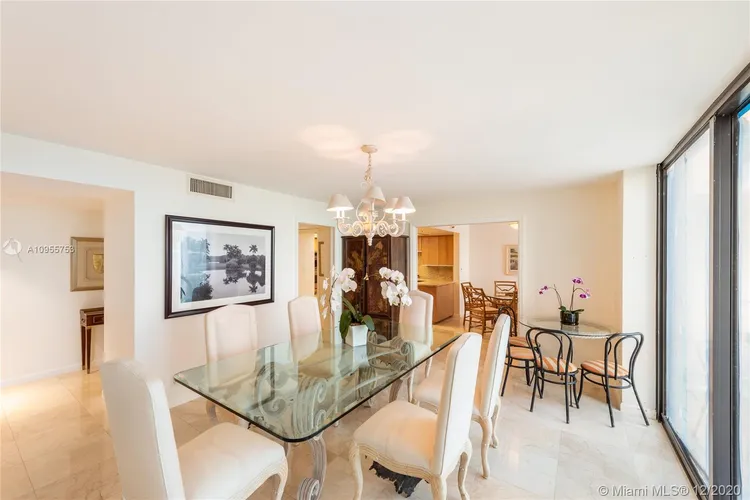 Grove Towers #P1-E image #7