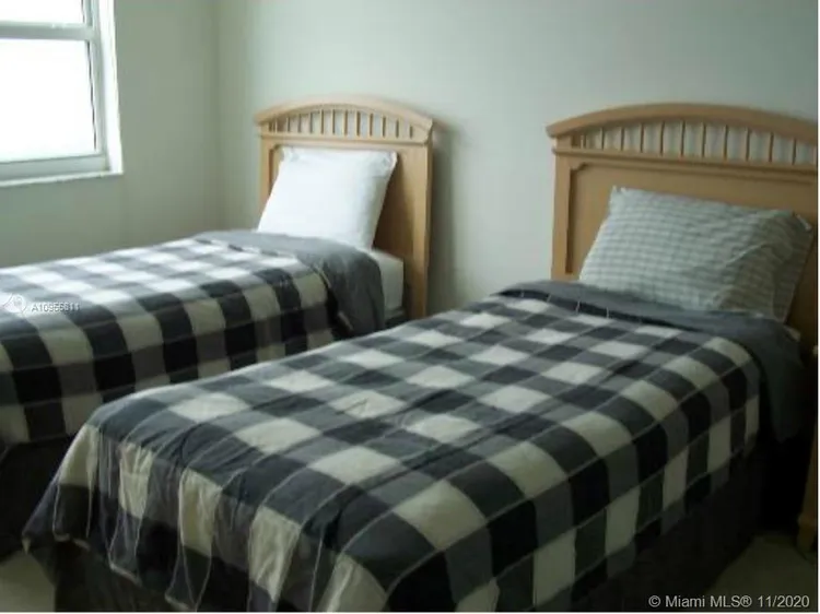 Yacht Club at Portofino #3002 image #6