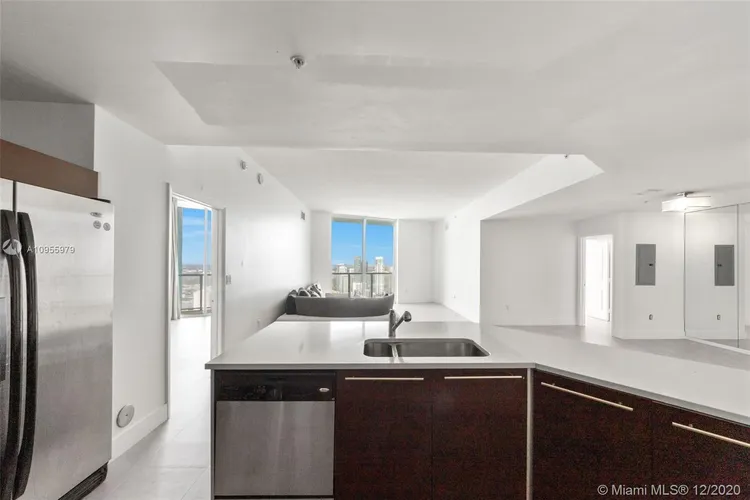 Quantum on the Bay #5004 image #13