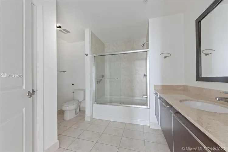 Quantum on the Bay #5004 image #27