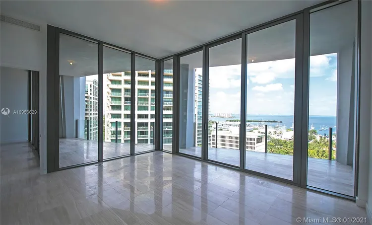 Two Park Grove #14B image #20
