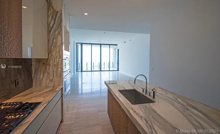 Two Park Grove #14B image #24