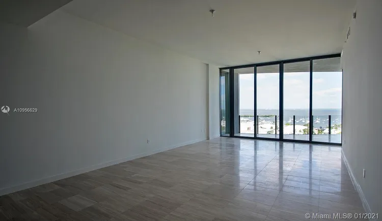 Two Park Grove #14B image #25