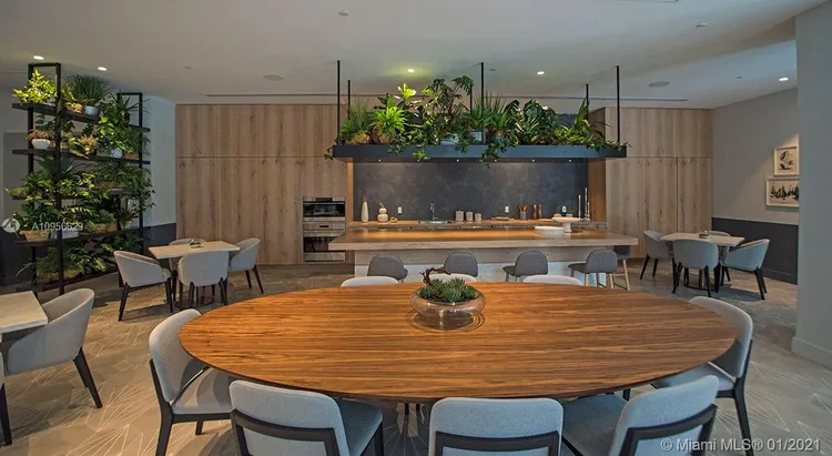 Two Park Grove #14B image #46