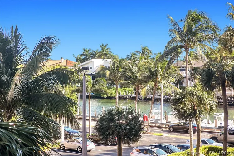 Gables Waterway Towers #318 image #18