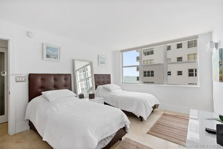 Maison Grande #1018 image #10