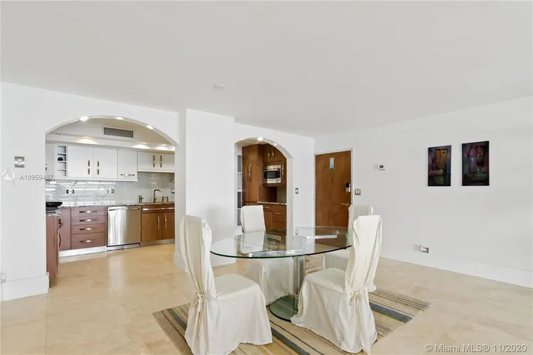 Maison Grande #1018 image #19