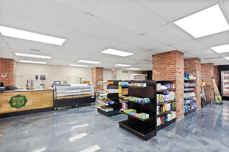 Maison Grande #1018 image #23