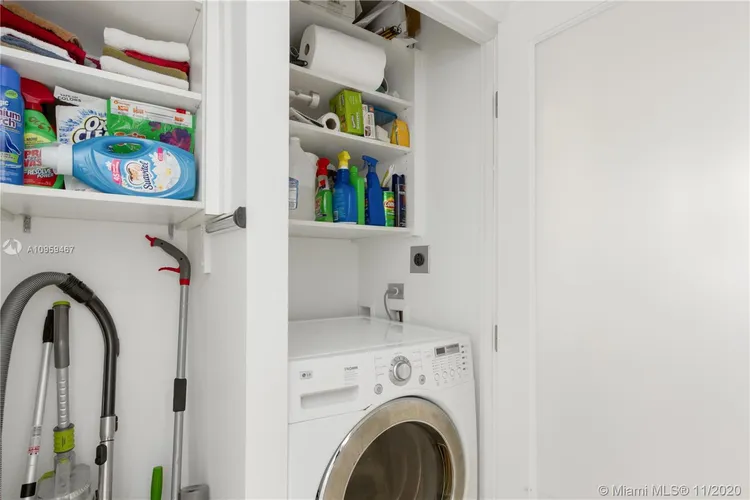 Maison Grande #1018 image #6