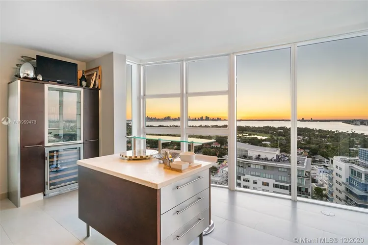 6000 INDIAN CREEK #21C image #12