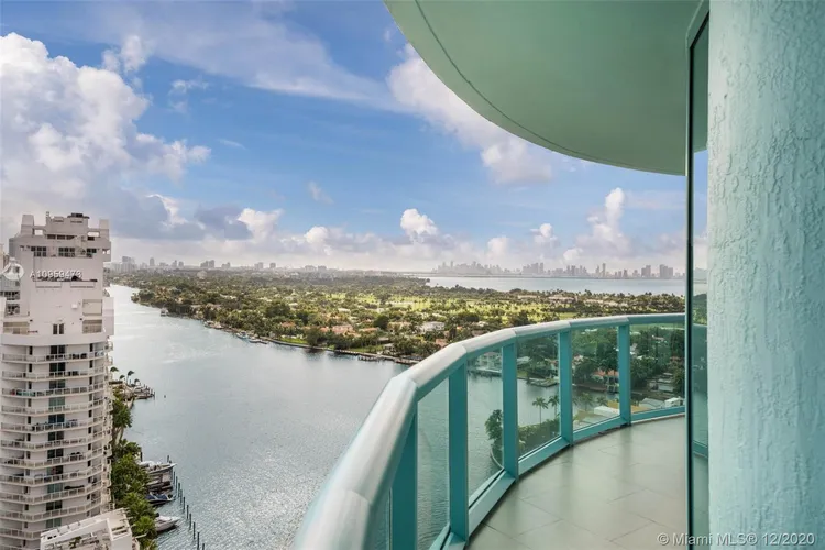 6000 INDIAN CREEK #21C image #43