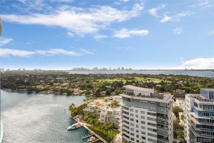 6000 INDIAN CREEK #21C image #47