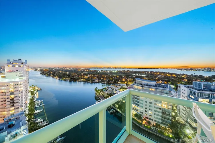 6000 INDIAN CREEK #21C image #51