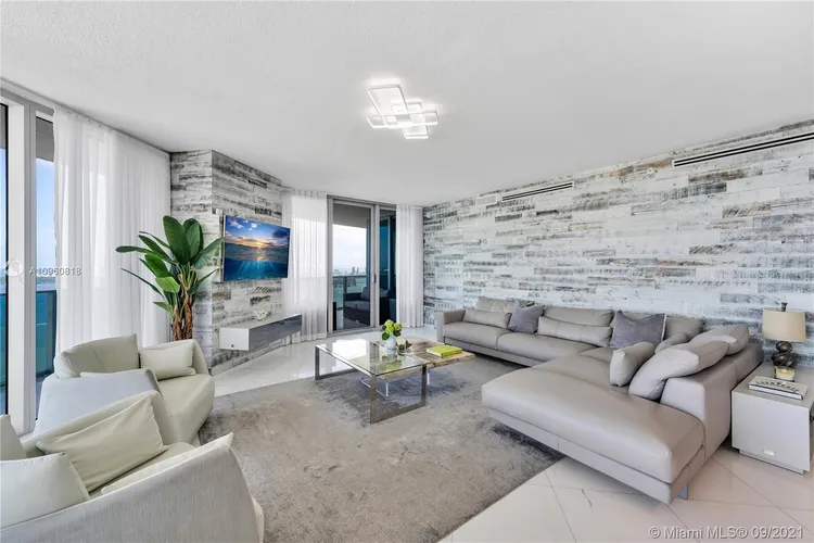 Aria on the Bay #5015 image #10