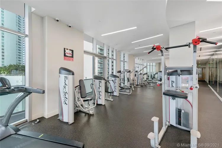 Aria on the Bay #5015 image #41