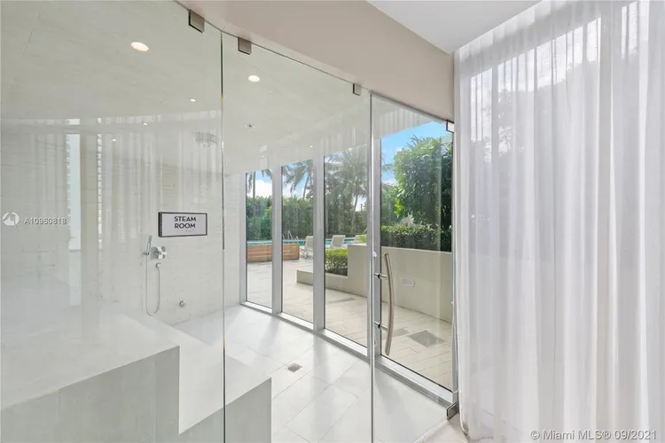 Aria on the Bay #5015 image #45