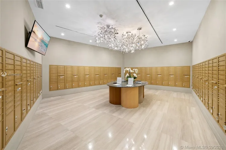 Aria on the Bay #5015 image #48