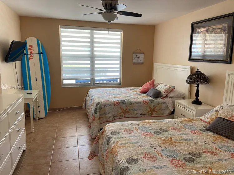 Sea Air Towers #L3 image #22