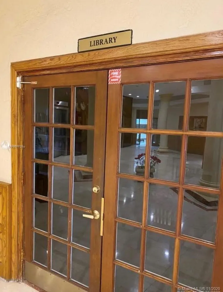 Sea Air Towers #L3 image #7