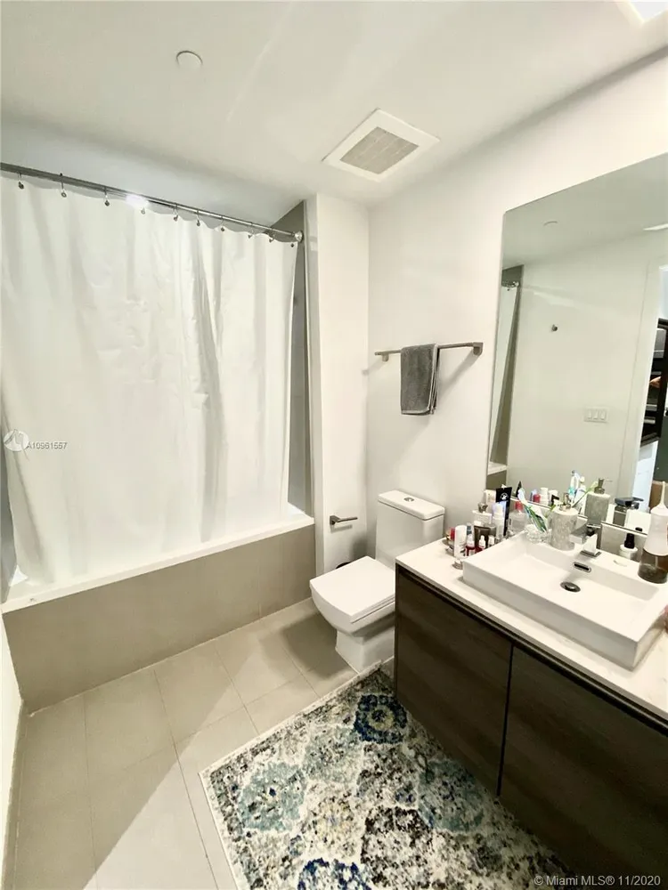 The Bond #1805 image #16