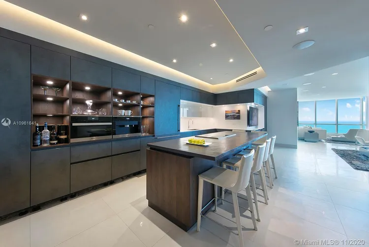 Continuum I South #3605 image #13