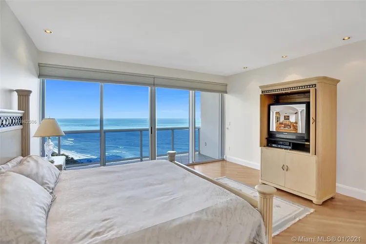 Majestic Tower #PH202 image #27