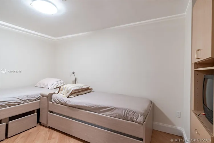 Majestic Tower #PH202 image #30