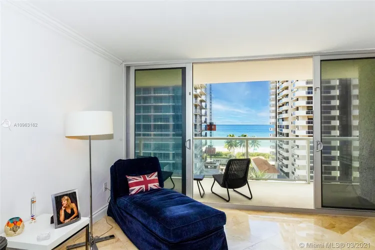 Royal Embassy #9K image #6