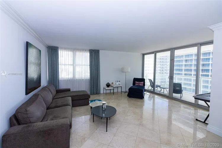 Royal Embassy #9K image #8