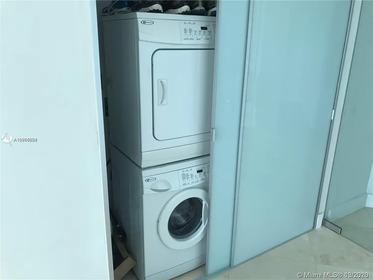 Jade Brickell #2601 image #23