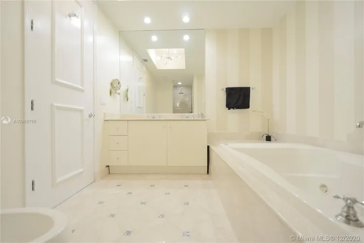 Continuum I South #1003 image #28