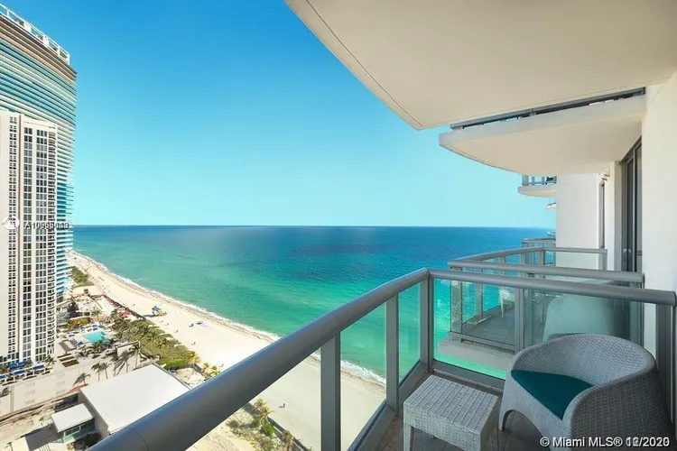 Marenas Resort #1404 image #8