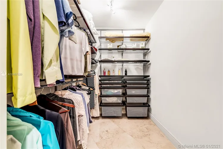 Towers of Key Biscayne #E607 image #30