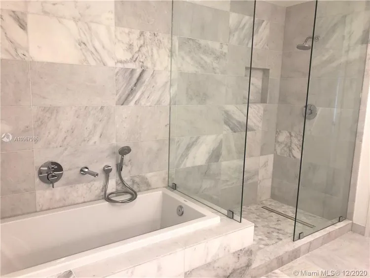 Tiffany House #1003 image #13