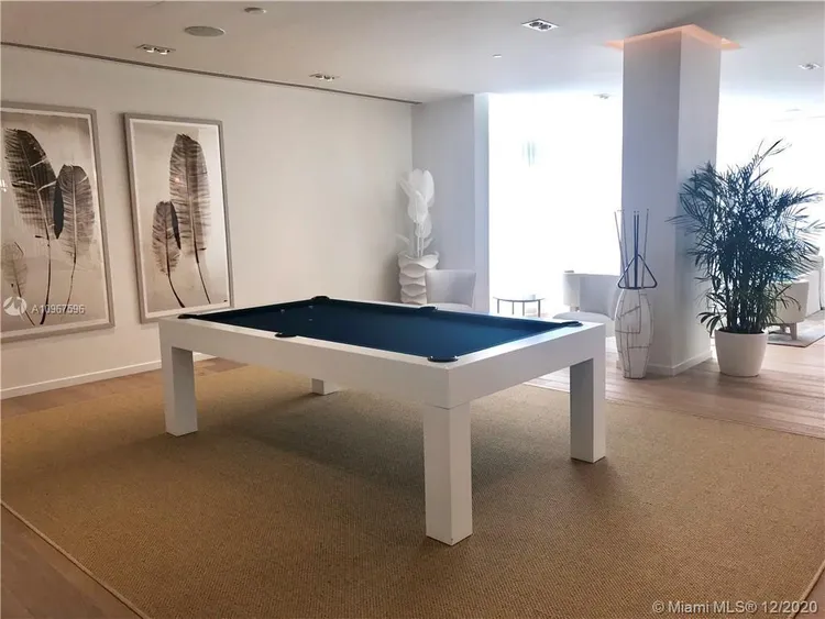 Tiffany House #1003 image #14