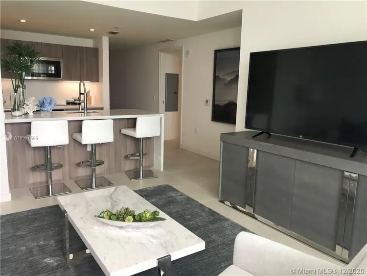 Tiffany House #1003 image #7