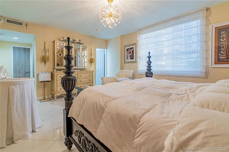 The Plaza of Bal Harbour #607 image #21