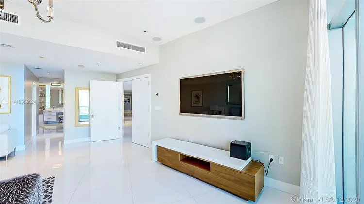 900 Biscayne Bay #PH6307 image #21