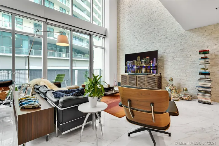 Midtown 4 #L04PH2 image #10