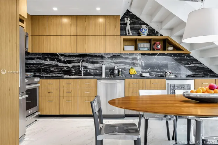 Midtown 4 #L04PH2 image #13