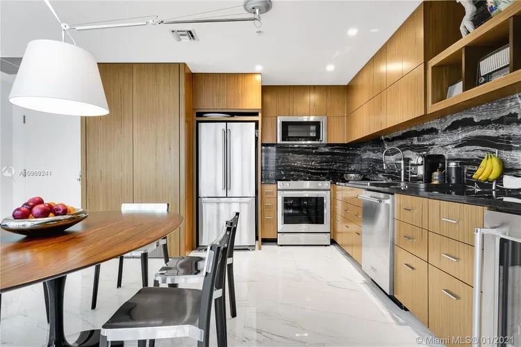 Midtown 4 #L04PH2 image #14