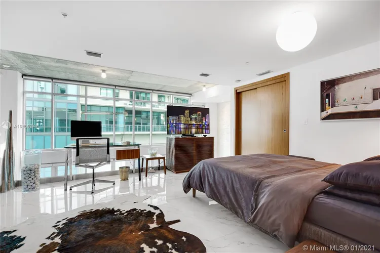 Midtown 4 #L04PH2 image #21