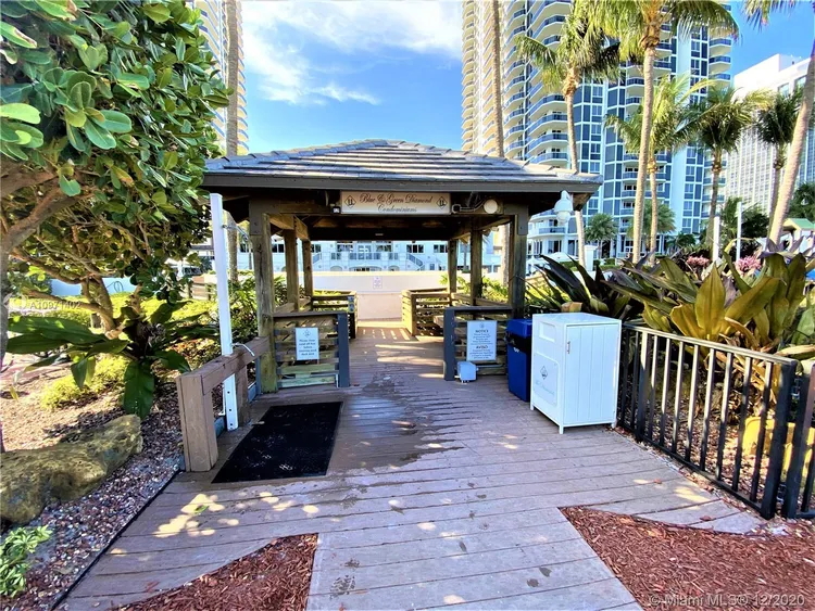 Green Diamond #1802 image #18