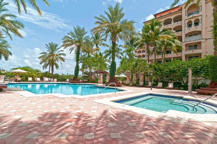 Padua Condo Deering Bay #251 image #10