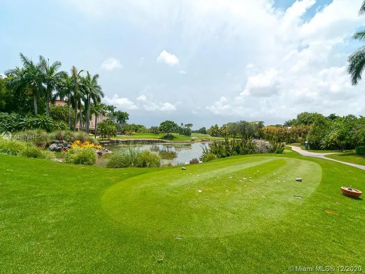 Padua Condo Deering Bay #251 image #13