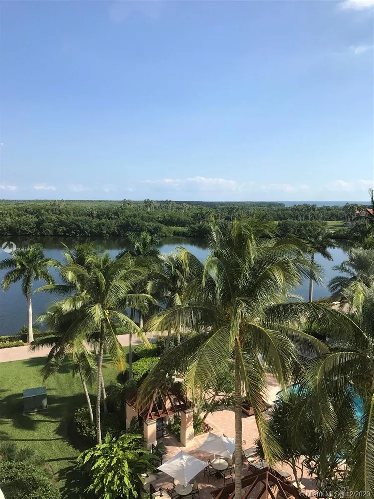 Padua Condo Deering Bay #251 image #8